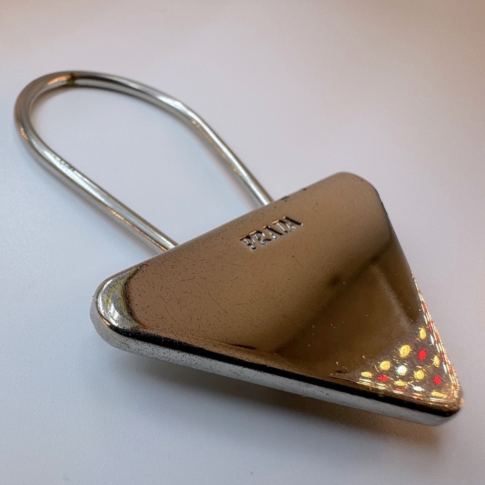Prada Clip Keychain Triangle M718 Made in Italy Silver Metal Logo Runway Edition - Picture 3 of 12